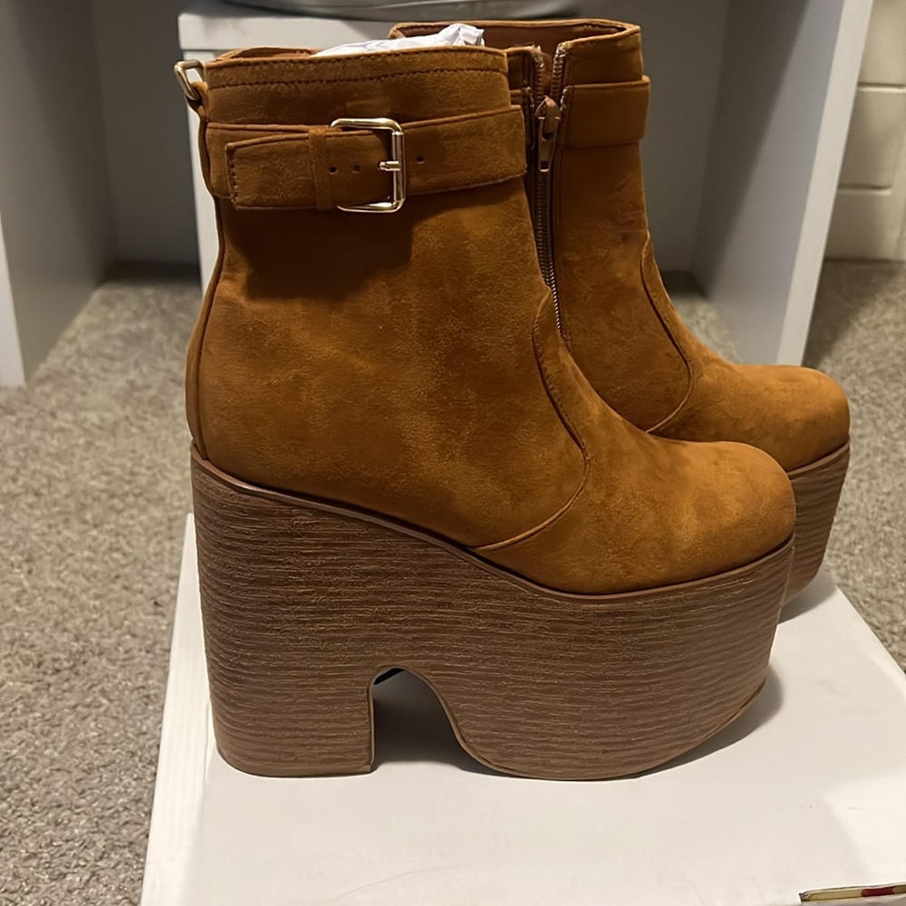 Brand new in box dollsKill suede platform ankle boots